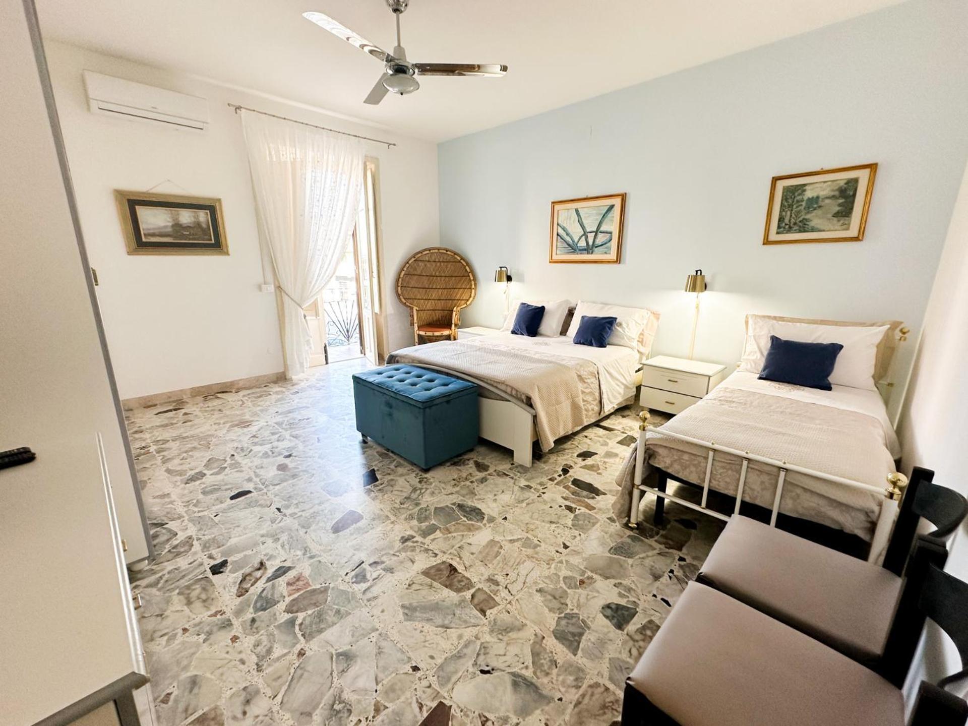 Kalos Apartments Milazzo Kültér fotó