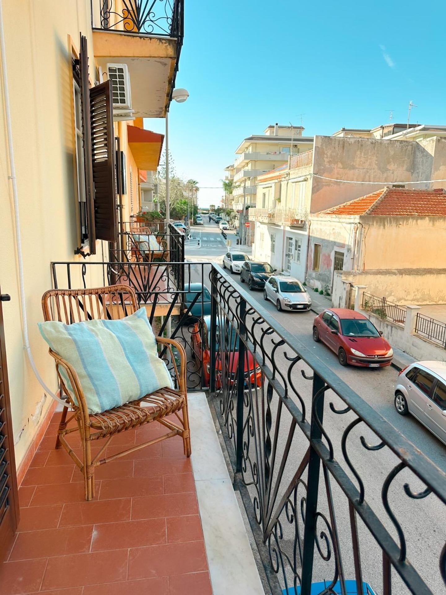 Kalos Apartments Milazzo Kültér fotó